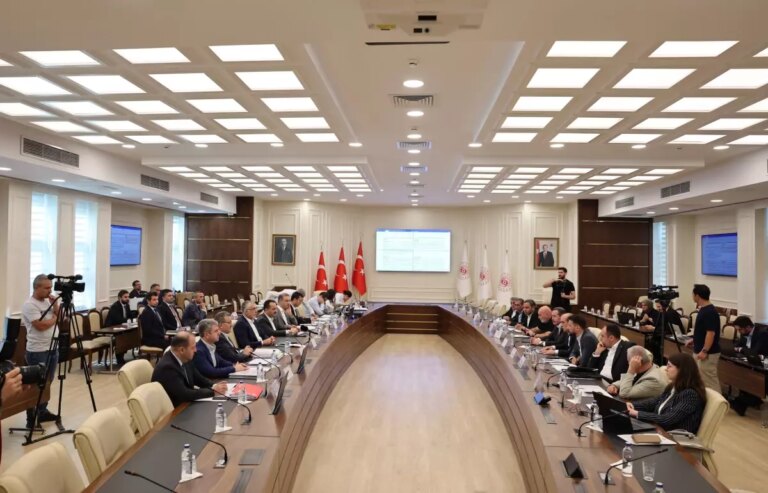 bakan isikhandan toplu sozlesme aciklamasi 5hHS9WEJ