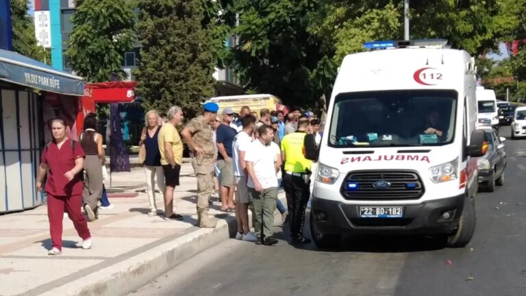 edirnede yaya gecidinde kaza 86 yasindaki adam hayatini kaybetti JZOAP4gz