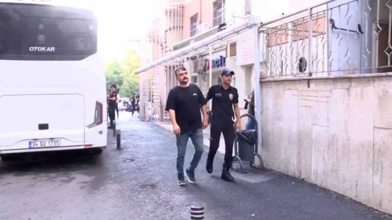 imamoglunda orman yangini kontrol altina alindi QgK1anph