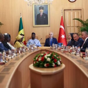 kurtulmus ve senegal basbakani gorustu Wn22E8gj