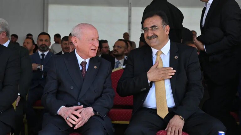 mhpnin hesabindan paylasildi dem partili malazgirt belediye baskani turkerden bahceliye tesekkur 79RyhAN8