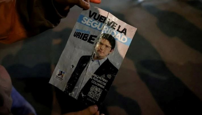 silahli saldiriya ugramisti kolombiyada baskan adayi miguel uribe hayatini kaybetti KPbr5QJN