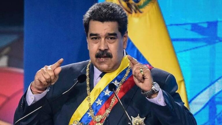 venezuelada yuzlerce kisi maduronun cagrisiyla ulusal bolivarci milis gucune kayit yaptirdi spWMZYQH