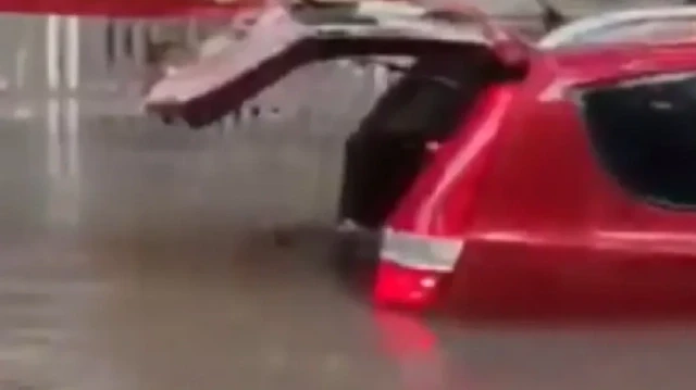 vietnam ve taylandda kajiki tayfunu yuzunden milyonlarca insan elektriksiz kaldi wPbyYwSt