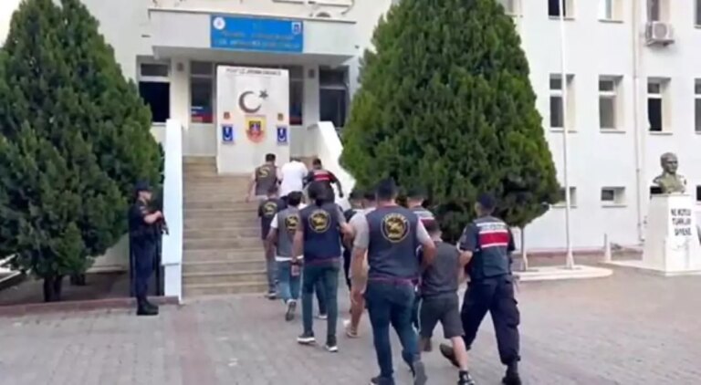 adanada dolandiricilik 2 tutuklama MPxjeAEv