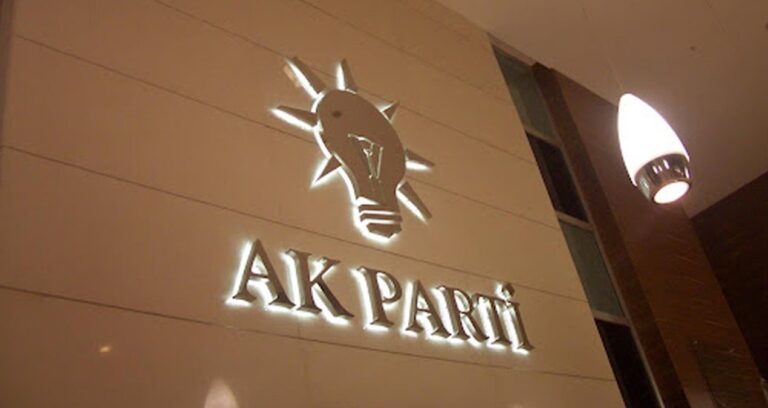 akpden 30 agustos zafer bayrami mesaji NszZWHbY