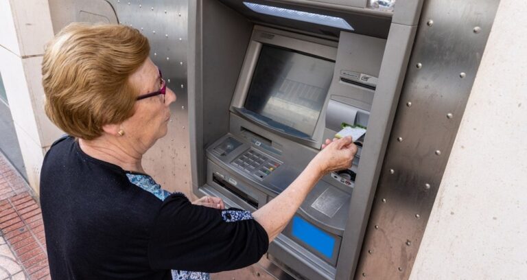 asgari ucret ve emekli maasinda 2026 zam hesabi sgk uzmani canli yayinda oran vererek acikladi u4Dne74Y