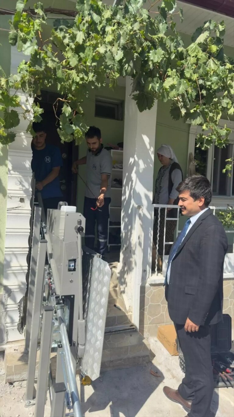 engelli vatandasa rampa destegi dtUFVdvR