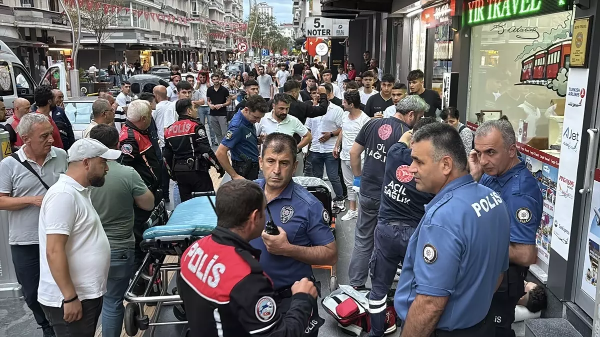 ilkadimda bicakli kavga 1 yarali kMPyJGTu