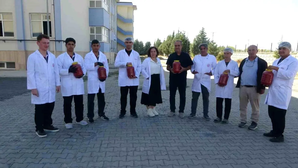 meslek lisesinden 1 ton salca FemSg5dW