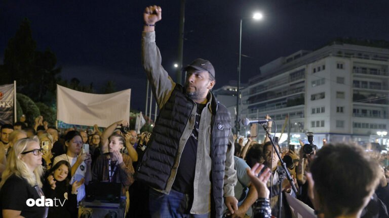 oglu olmustu babanin eylemi buyuyor QbwVQLAH