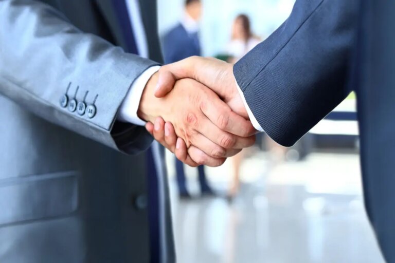 zorlunun finans sirketi 138 milyon liraya arsan tekstile satildi OU28EAry