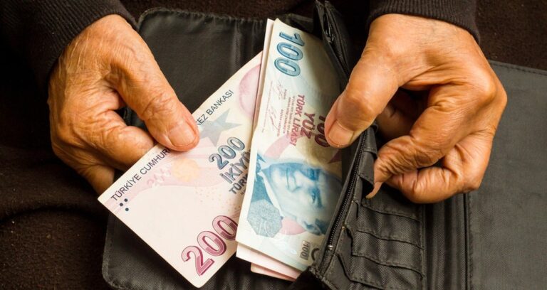 1 milyon tlsini bankaya yatiran ay sonunda sasiriyor kazanci asgari ucretten fazla dBnue4Cv.jpg