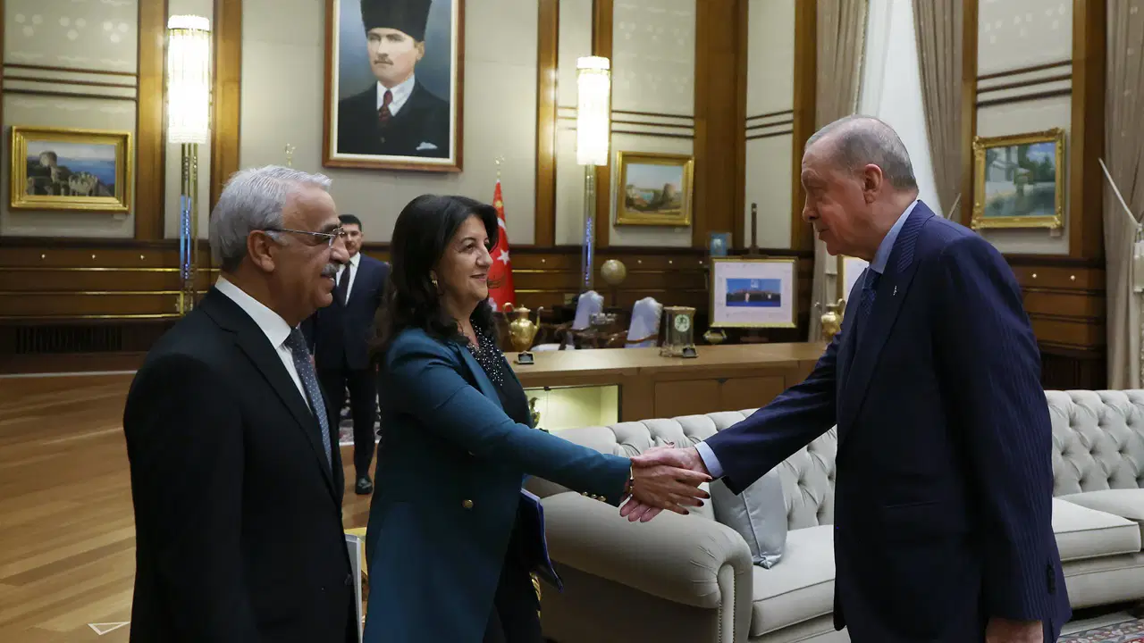 erdogan ile imrali heyeti gorusmesi basladi eO9HB6ph.jpg