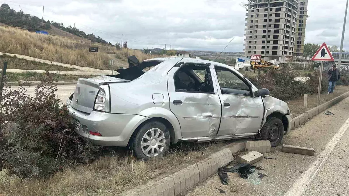 kastamonuda takla atan otomobilde 2 yarali LmRBiern.jpg