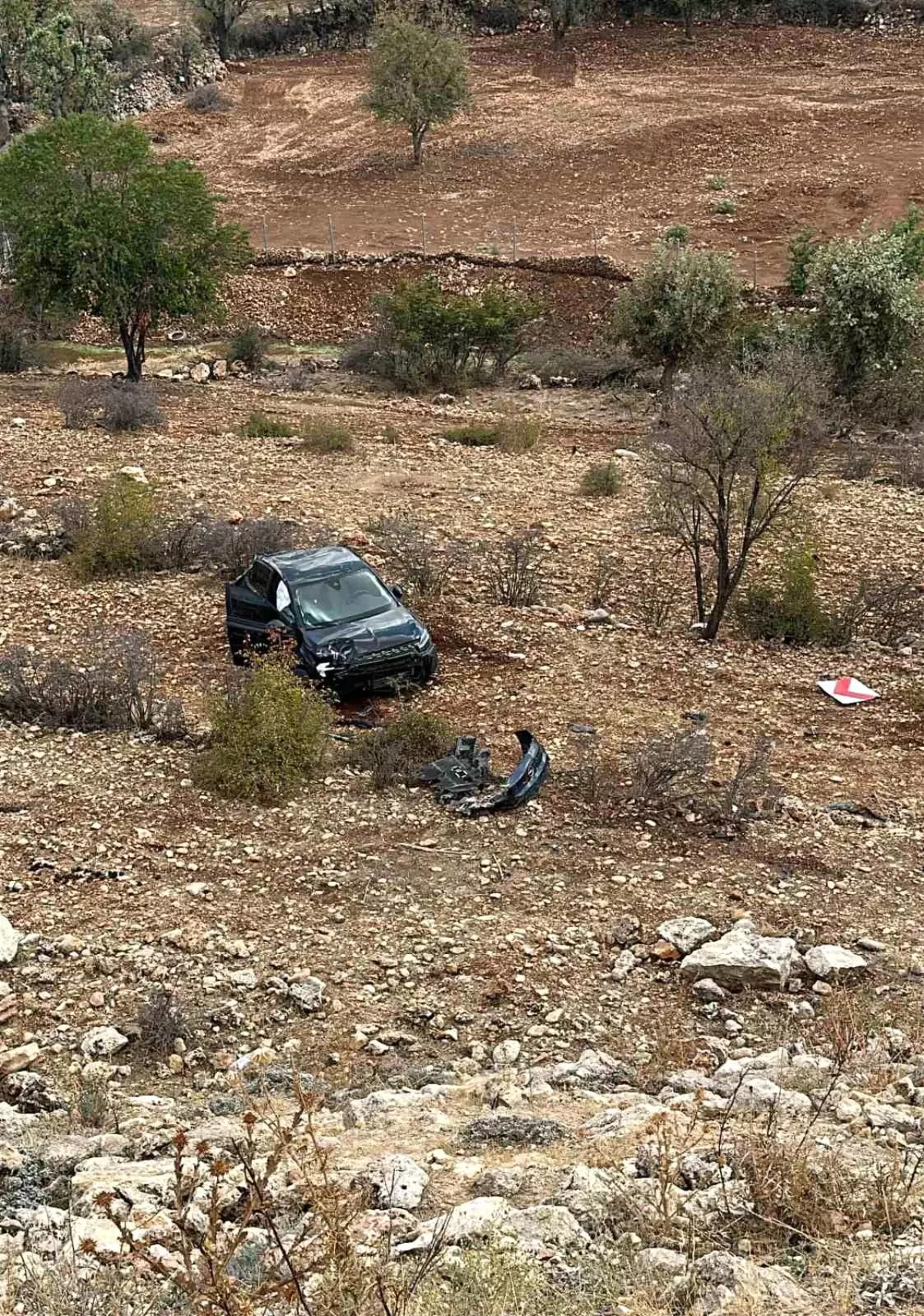 mardinde otomobil kaza yapti 2 yarali Sa39eqVf.jpg