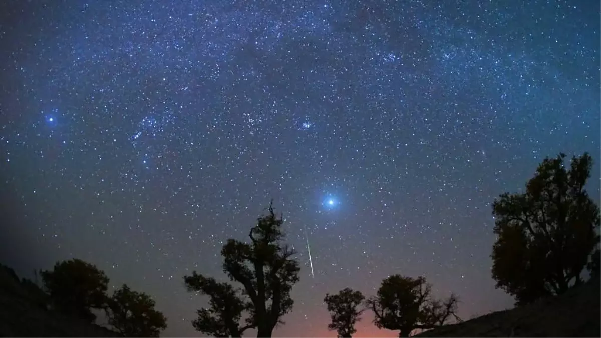 orionid meteor yagmuru geceleri gokyuzunu aydinlatacak By7KXQP8