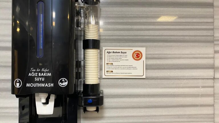 tbmmnin yeni doneminde milletvekillerine agiz bakimi icin makine WR7MqUxM.jpg