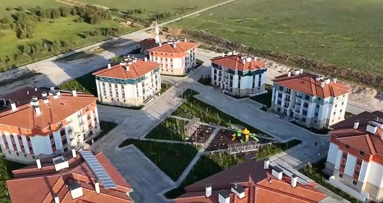 500 bin sosyal konut projesinde iban tuzagi btk sahte sayfalari kapatti HzqCrmz8.jpg