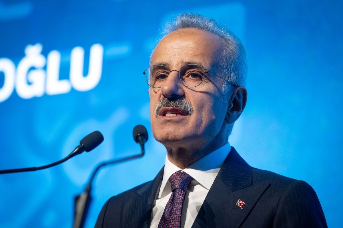 bakan uraloglundan gebzedeki cokmeye metronun yol actigi iddialarina yanit 2SjHa6qL.jpg