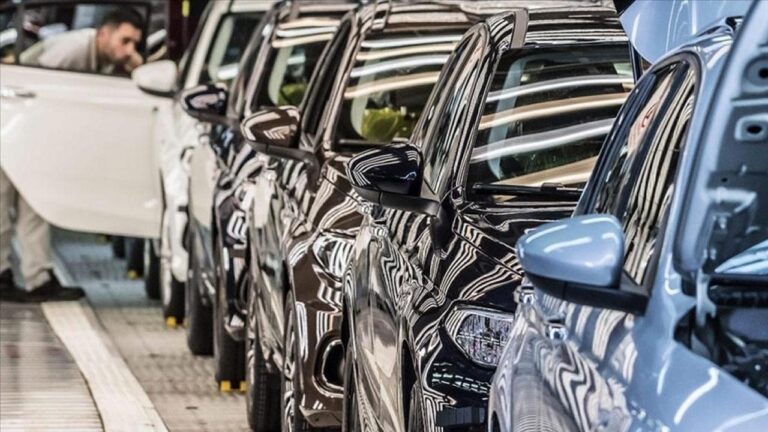 otomotivde-rakamlar-aciklandi-tarihi-zirve-goruldu-iste-yil-sonu-beklentisi-ICJ4Psfn.jpg