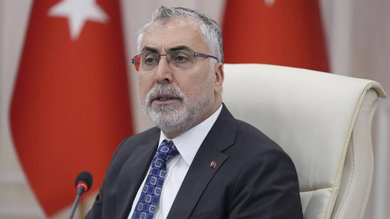 chp-bakan-isikhana-ev-kadinlarina-emeklilik-duzenlemesini-sordu-3-yil-gecti-somut-adim-nerede-WeiHR7Km