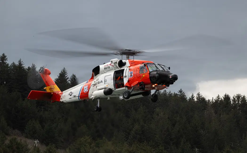 ABD Sahil Güvenliği helikopteri eğitim uçuşunda düştü