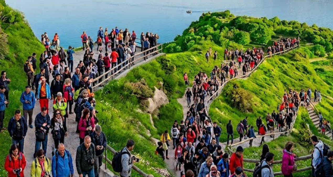 Ne Ege ne de Akdeniz: Turistler akın akın bu ilimize geliyor